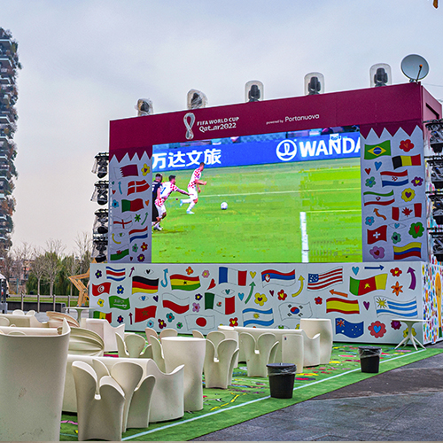 Anti-Glare-Technology AET Displays | LED Outdoor Advertising Screen