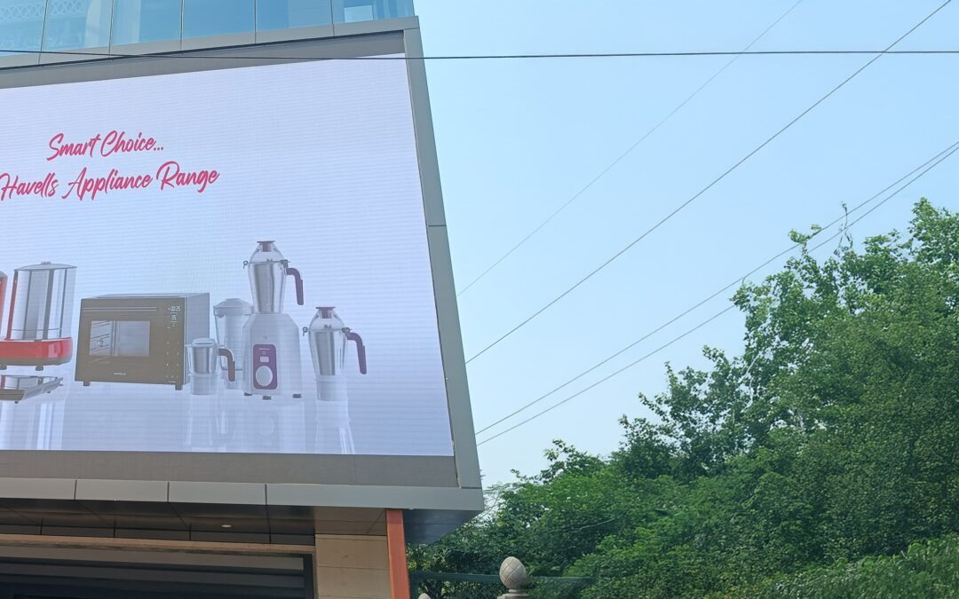 Premium Outdoor LED Display Screen for Advertising | AET Displays